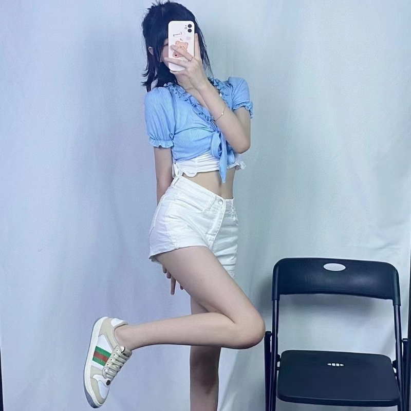 宝宝的第一张照片--汉中闪婚服务中心